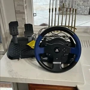 T150 Racing Wheel for PlayStation - NWOT
